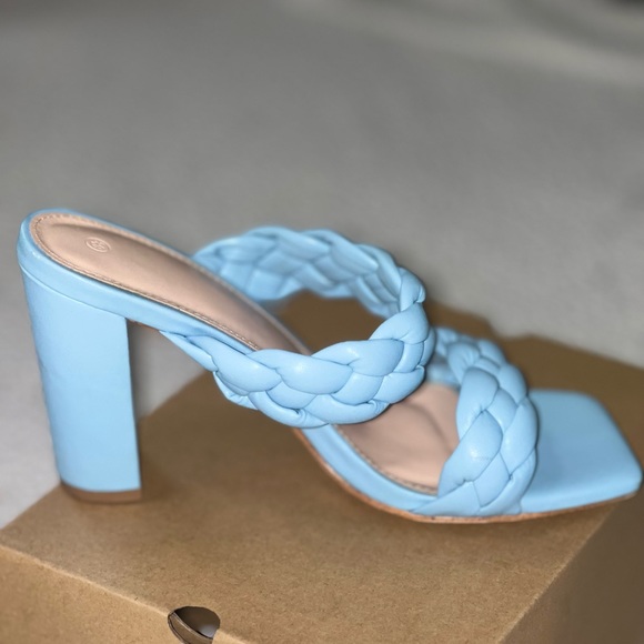 Braided Heels - Picture 3 of 3